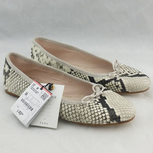 ZARA Genuine Leather Flats Snake Pattern Sz 6